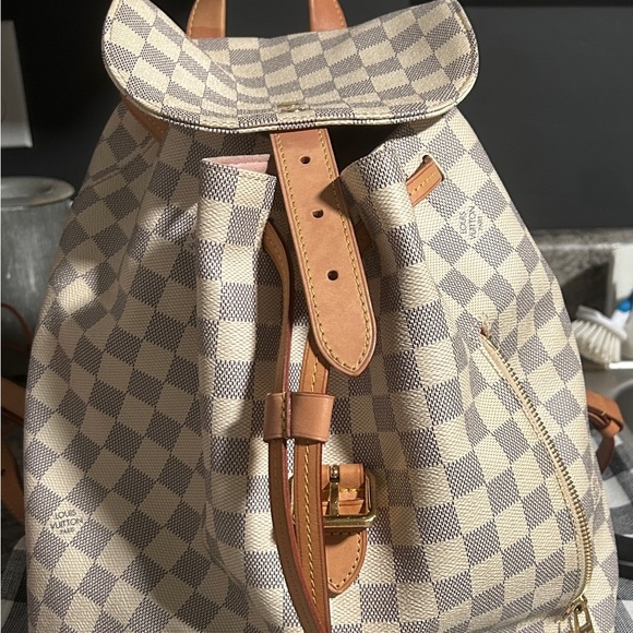 REAL LOUIS VUITTON BACKPACK - Picture 1 of 8